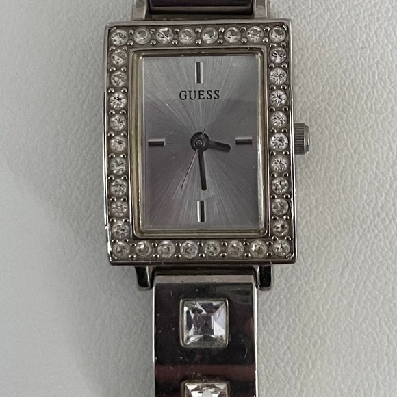Guess Watch - Picture 3 of 4